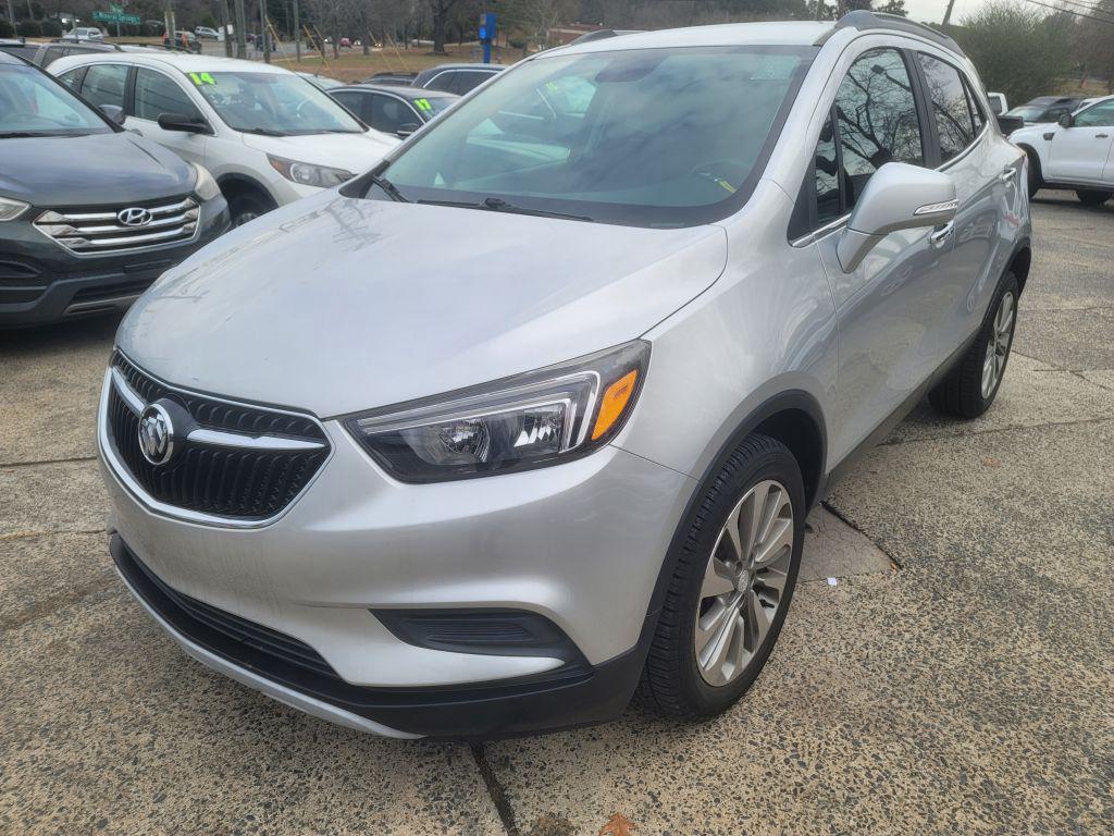 2017 Buick Encore Preferred's photo