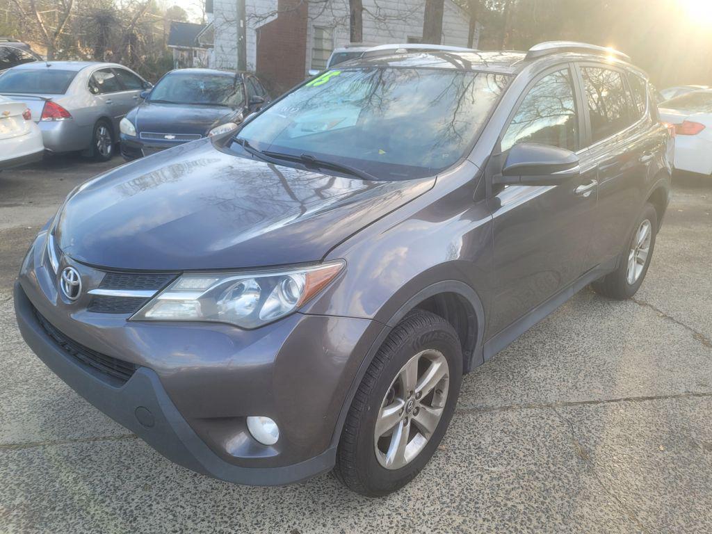 2015 Toyota RAV4 XLE's photo