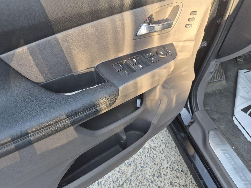 2016 Honda Odyssey Touring Elite - Photo 11
