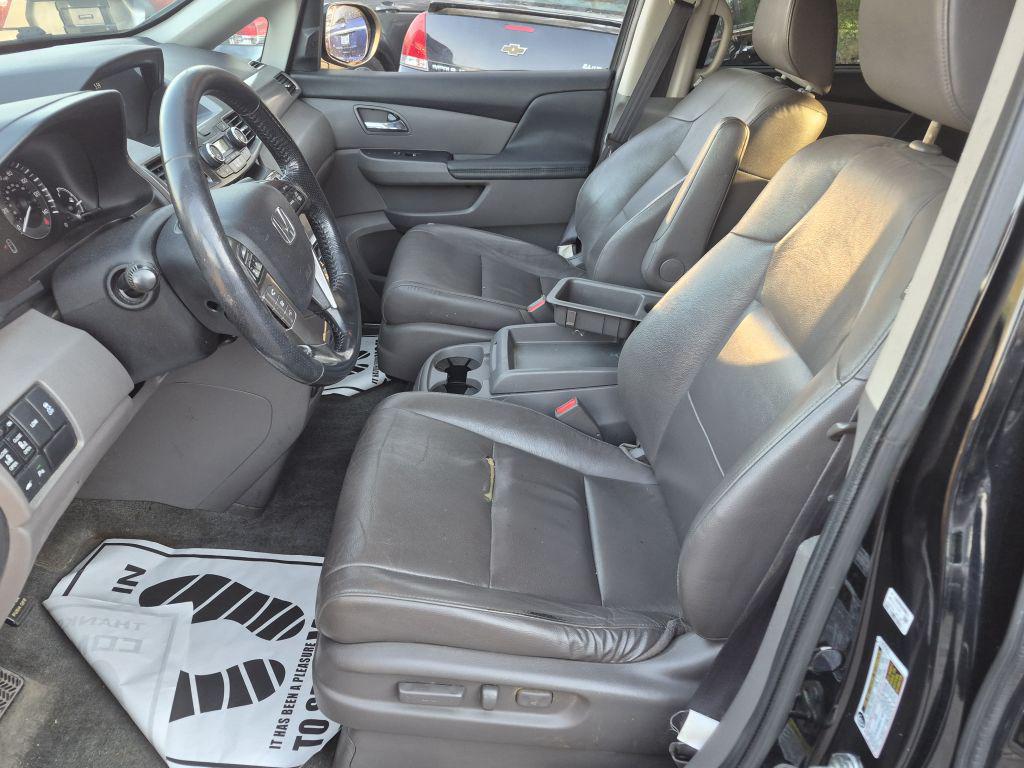 2016 Honda Odyssey Touring Elite - Photo 10
